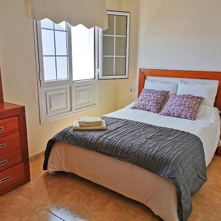 Apartamentos Brito Órzola Esterno foto